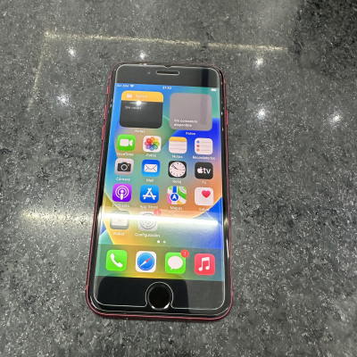 IPhone SE 3era Generación (2022) Rojo. Libre