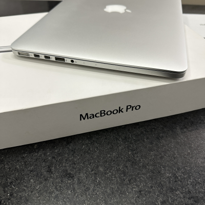 MacBook Pro 2015.13 Pulgadas. 256gb