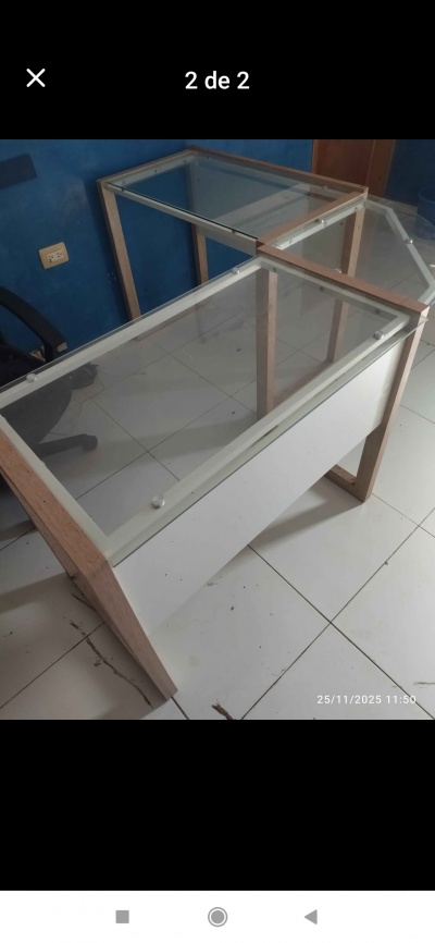 REMATO ESCRITORIO DE CRISTAL Y MADERA