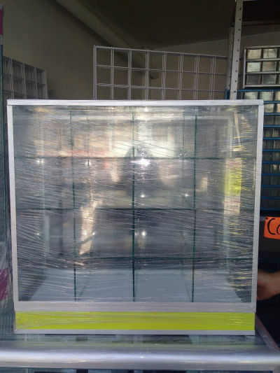Vitrina para colocar encima de mostrador 16 divisiones