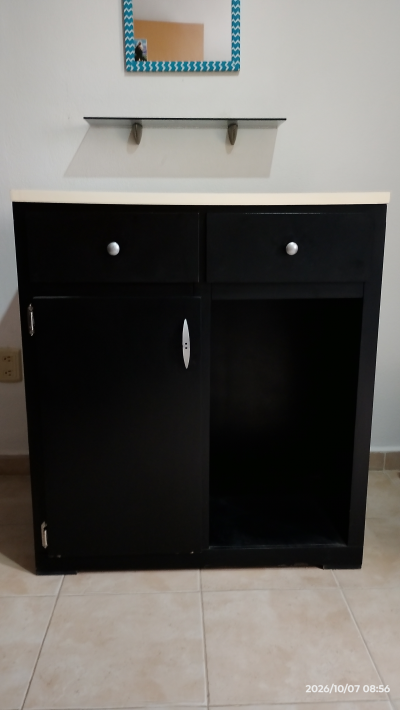 Cama matrimonial colchón y base mesa de centro cómoda buró 