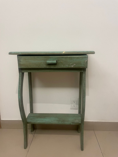 MESA DE MADERA 