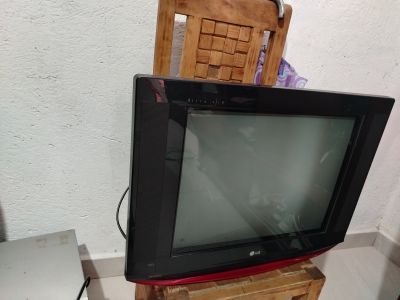 TV  LG