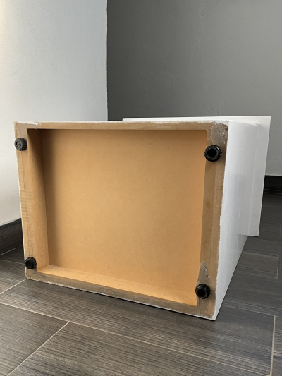 Buró blanco de MDF - restaurado y pintado