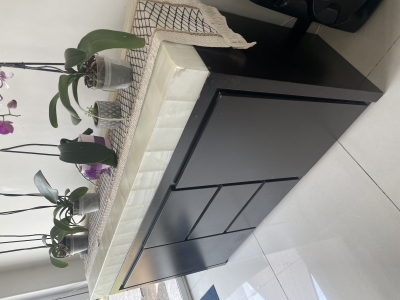 Comedor con 8 sillas y bufetera