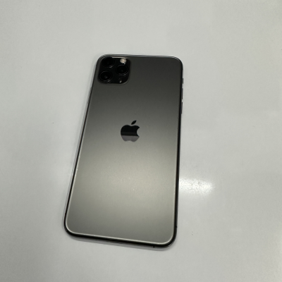 iPhone 11 Pro Max 64gb gris. Libre 