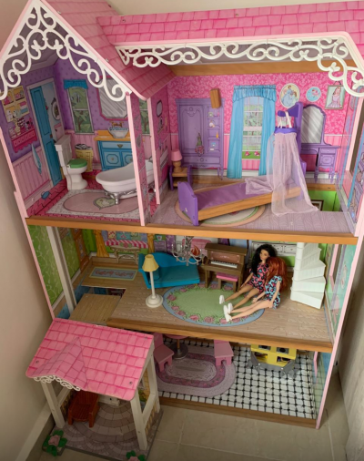 Casa para muñecas 