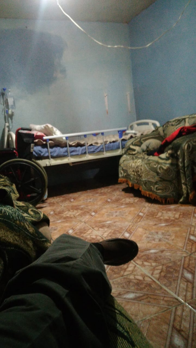 Cama hospitalaria tipo mecanica