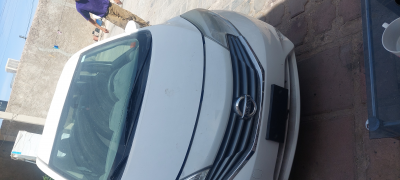 Nissan versa 2015
