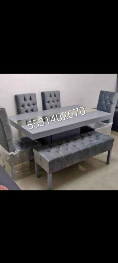 Comedores, salas, recámaras y algo más 