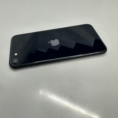 IPhone SE 3era Generación (2022) Medianoche. Libre