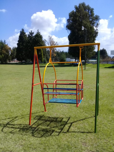 Juego infantil columpio canastilla
