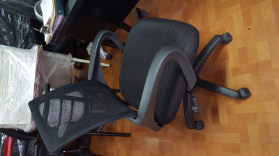 SILLA SECRETARIAL COLOR NEGRO