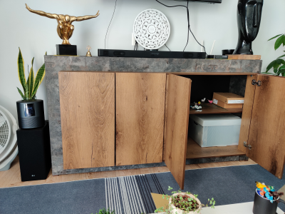 Mueble espectacular de Madera con terminado imitación Piedra Marmoleada