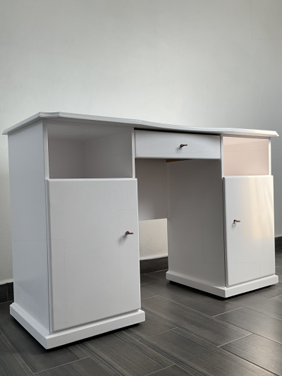 Tocador blanco de MDF - restaurado y pintado