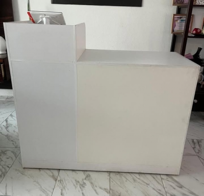 Mueble para venta de mostrador con ruedas