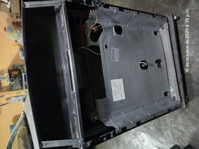 Estufa MABE Color negro