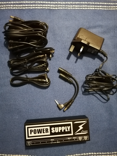 Donner DP-2 Fuente de alimentación para pedales de guitarra 9V/12V/18V