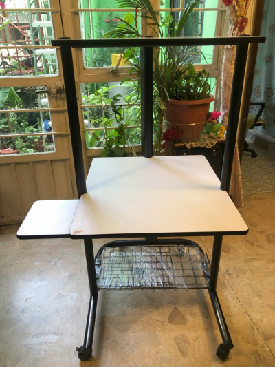 Optimiza tu Espacio con el Mueble Vertical High Tech