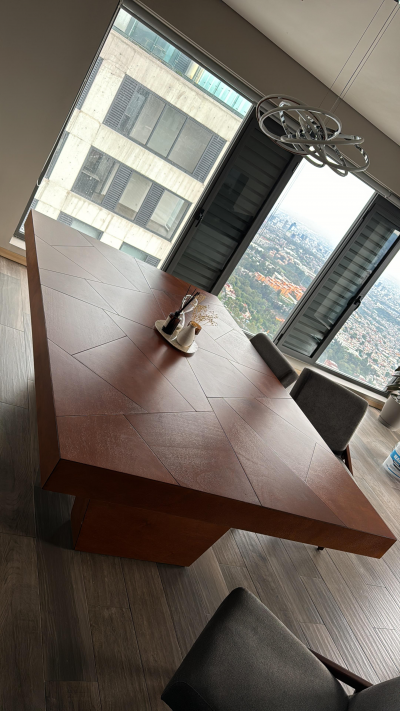 Comedor con 8 sillas