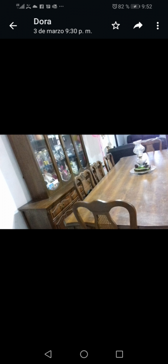 Comedor. 8 sillas. Con vitrina 