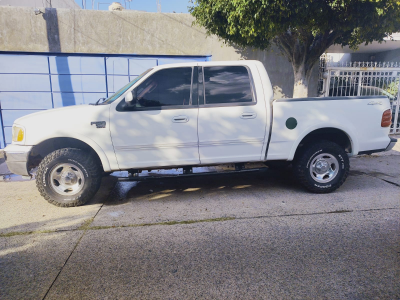 CAMIONETA F150