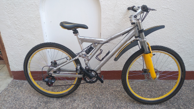Bicicleta marca  Strong