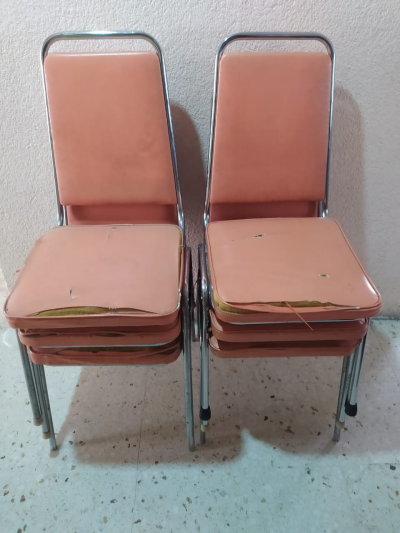 seis Sillas cromadas para antecomedor