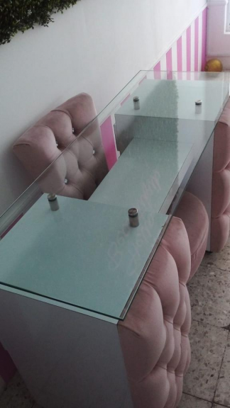 Mobiliario para salón de belleza