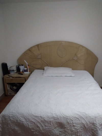 Recamara ks de Rattan con marmol hermosa 