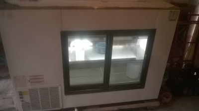 Vitrina panoramica tipo mostrador de1.50m marca torrey, modelo vpm-150