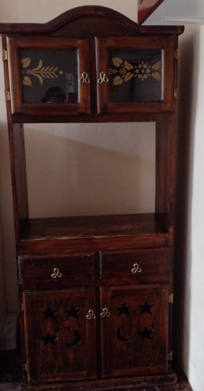 Mueble de madera