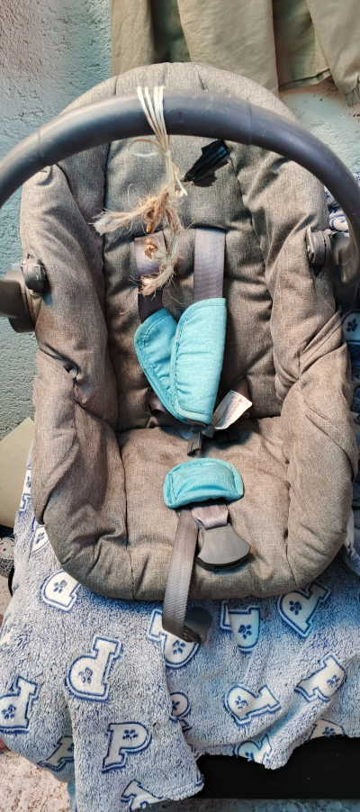 Asiendo de coche para bebe 