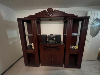 Mueble de TV tamaño ajustable 