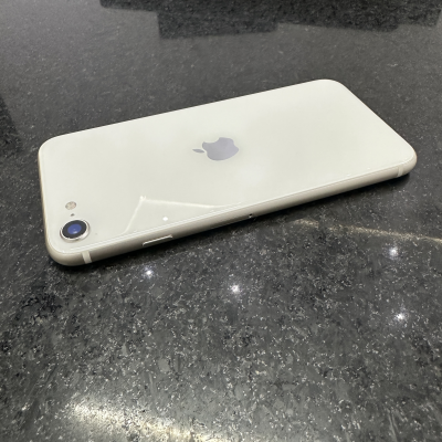IPhone SE 3era Generación (2022) Blanco.64gb.Libre