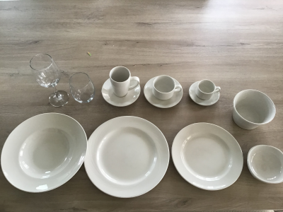 Espectacular equipamiento para casa completa de 12 personas. 