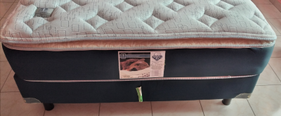 Colchón Matrimonial Spring Air con Box