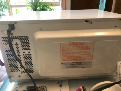 Microondas Panasonic – Potente, Amplio y Económico (Usado)