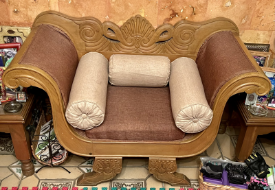 Sala de Madera compuesta por 3 Muebles