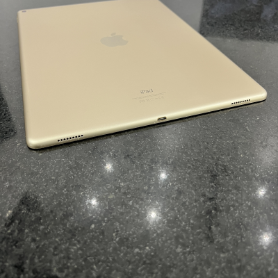 IPad Pro 12.9 (2015). 32gb. Dorada.