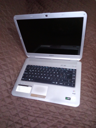 VENTA LAPTOP SONY VAIO